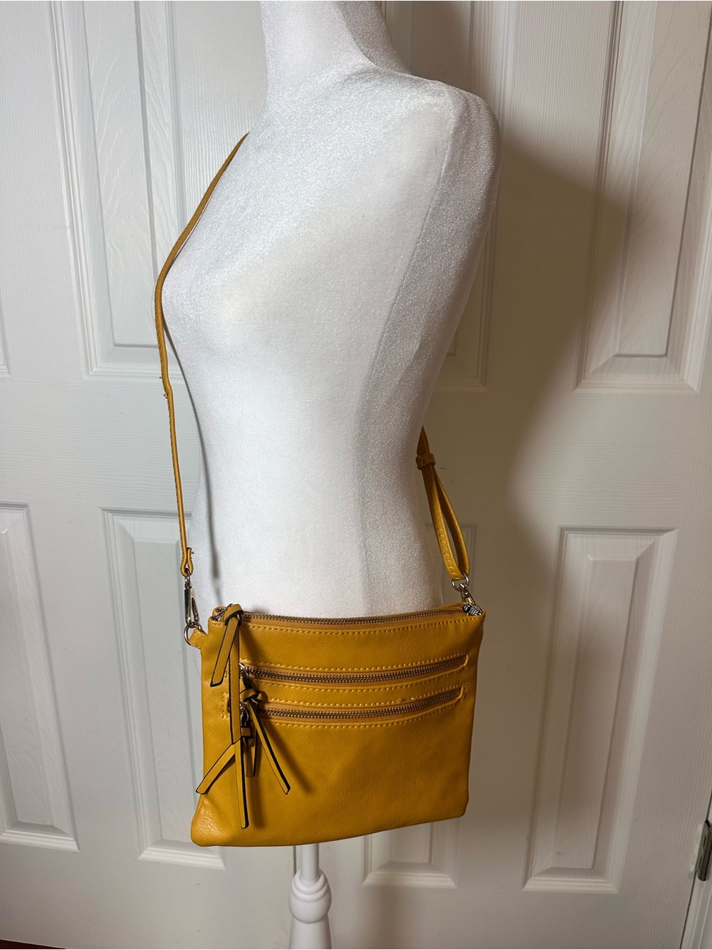 Crossbody Leather Shoulder Bag - Mustard Yellow